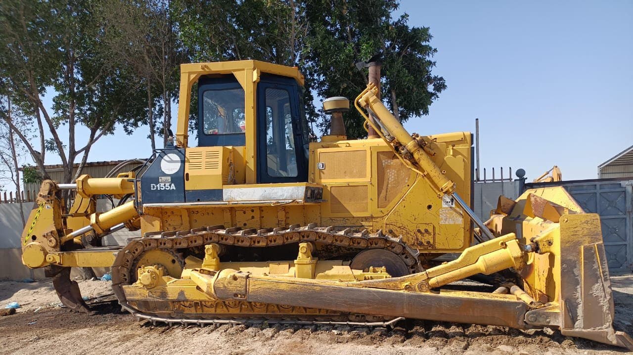 Dozzer komatsu D155A