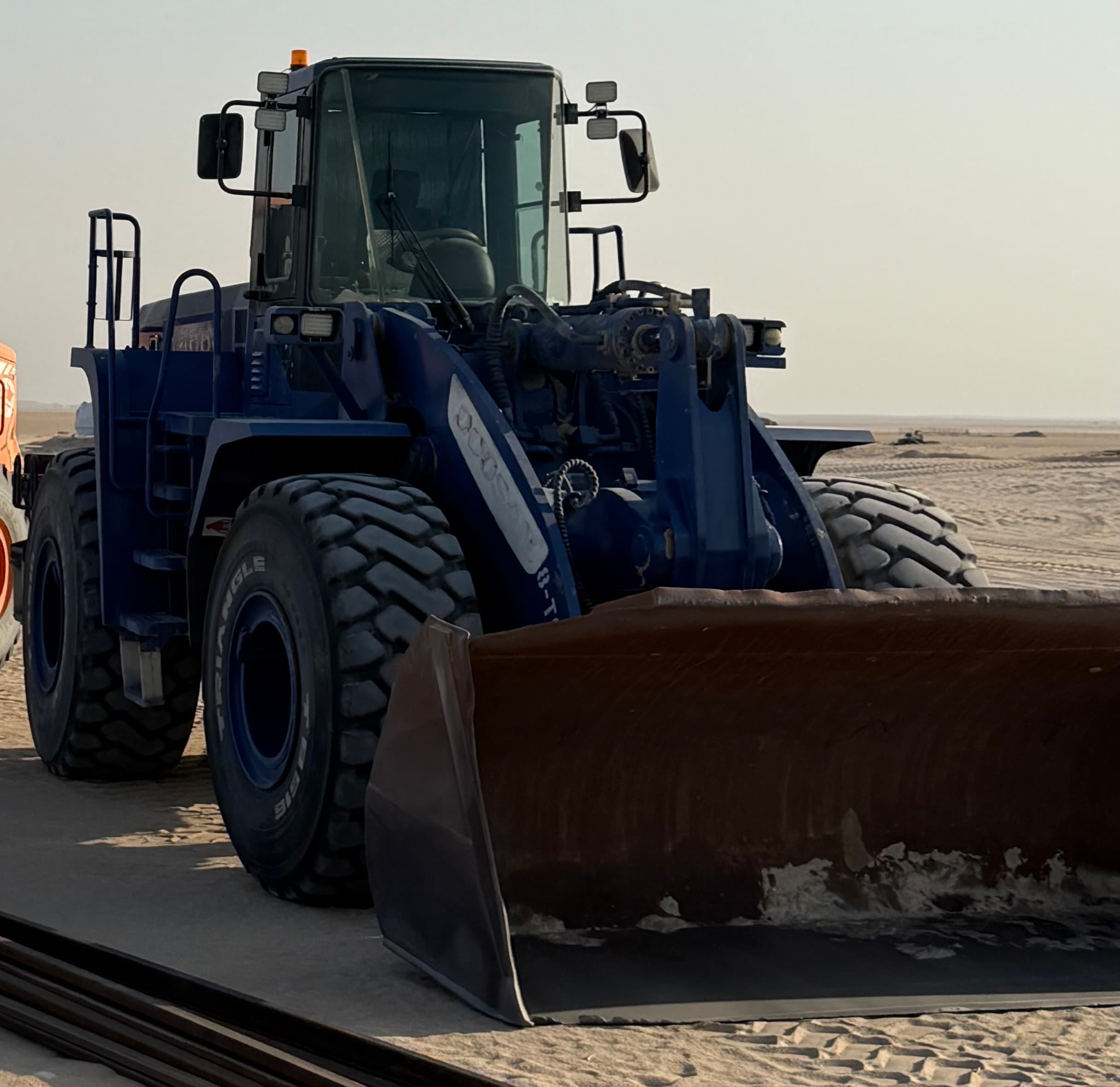 DOOSAN MEGA400V